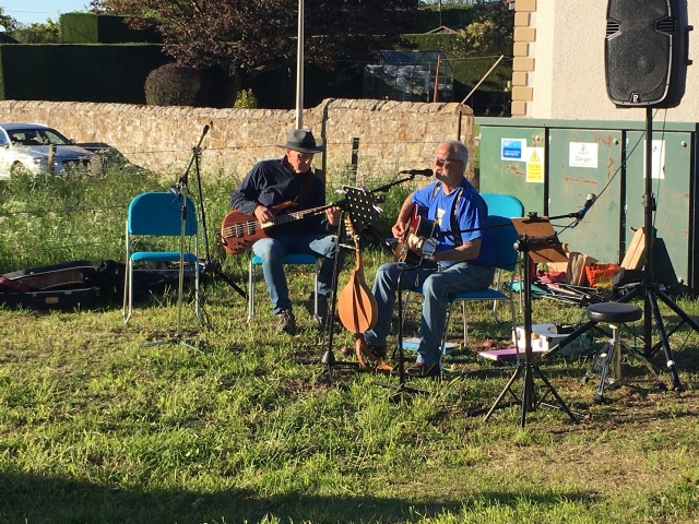 Raymond Riisenberg & Gordon Lochhead on Burnturk Village Green, Jubilee Barbecue 4 Jun 2022 Raymond Riisenberg & Gordon Lochhead on Burnturk Village Green, Jubilee Barbecue 4 Jun 2022